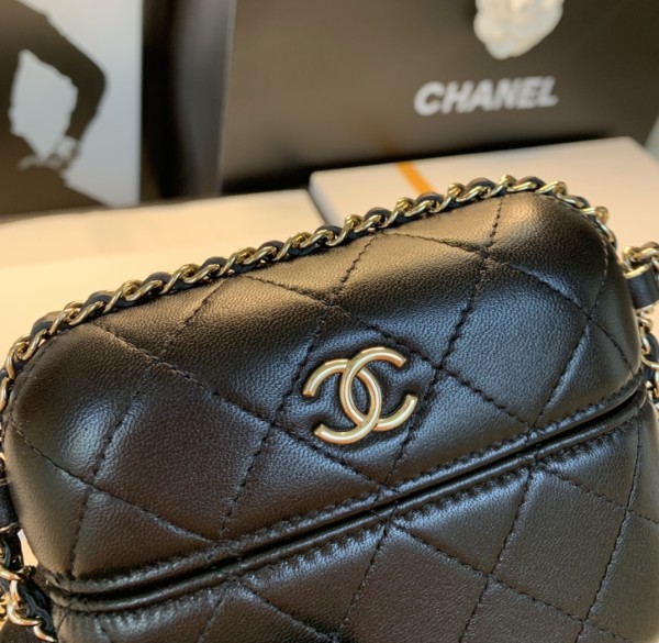  Handbag Chanel 6160 size 26 cm