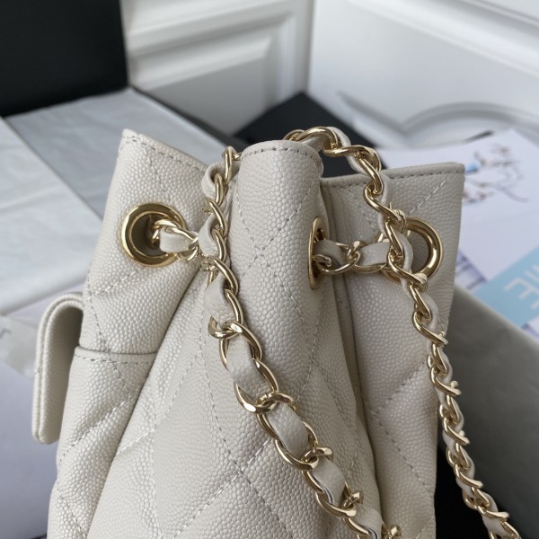  Handbag  Chanel AS2808 size  22x23x12 cm