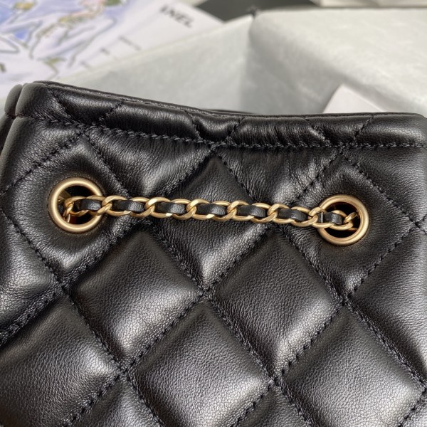  Handbag Chanel AS2057  size  20*23*13 cm