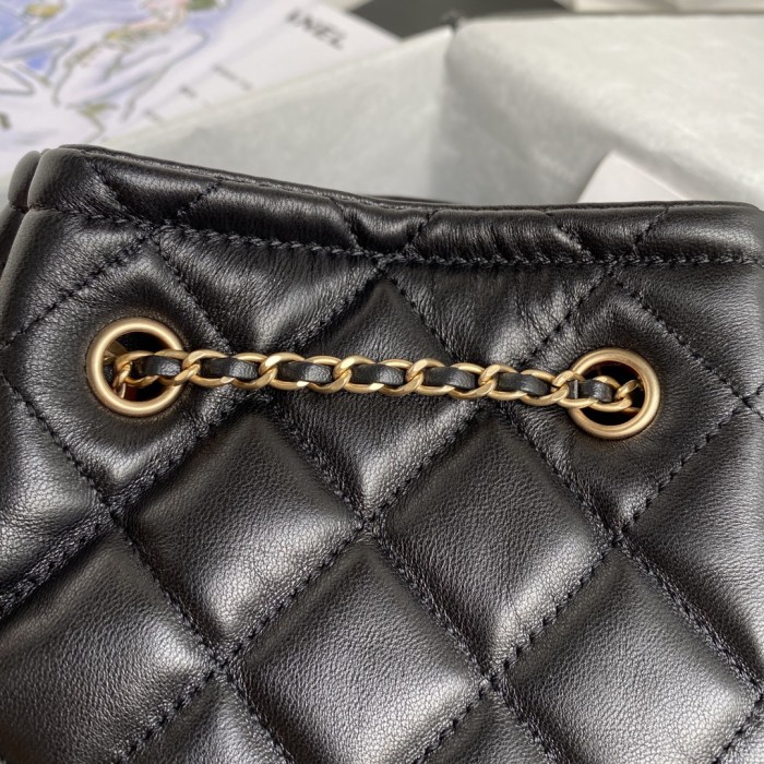  Handbag Chanel AS2057  size  20*23*13 cm