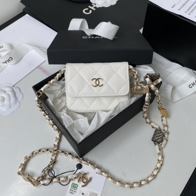  Handbag  Chanel AP2401  size  8X10X3.5 cm 