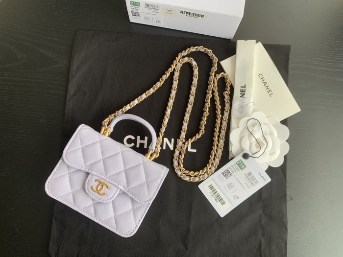  Handbag  Chanel  AP2200 size  12.5cmx9.5 cm 