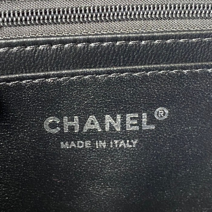 Handbag   Chanel  size  20 cm