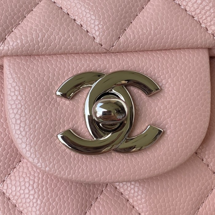Handbag  Chanel  size 17 cm