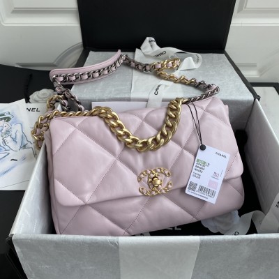  Handbag  Chanel  size  30 cm