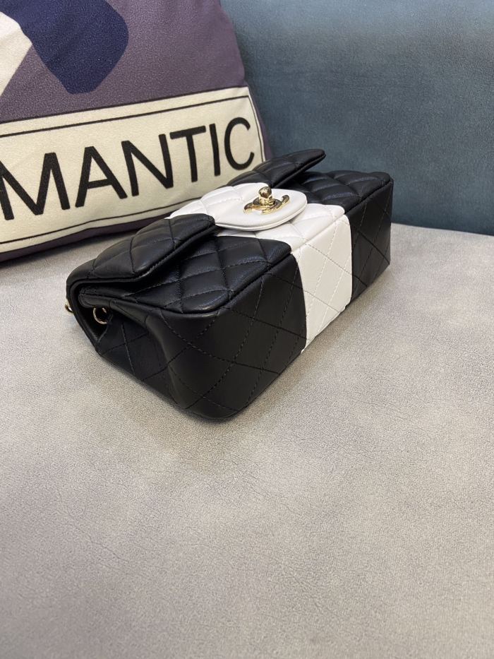 Handbag  Chanel 01116 size 20 cm 