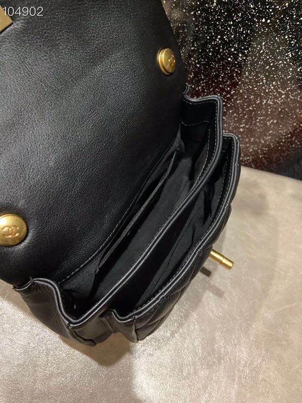  Handbag  Chanel S9936 size 11×19×5 cm