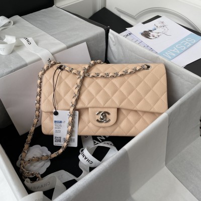  Handbag   Chanel  A01112  size 15.5x25.5x6.5 cm