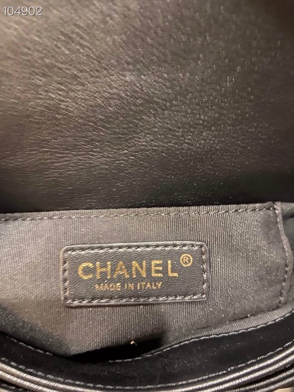  Handbag  Chanel S9936 size 11×19×5 cm