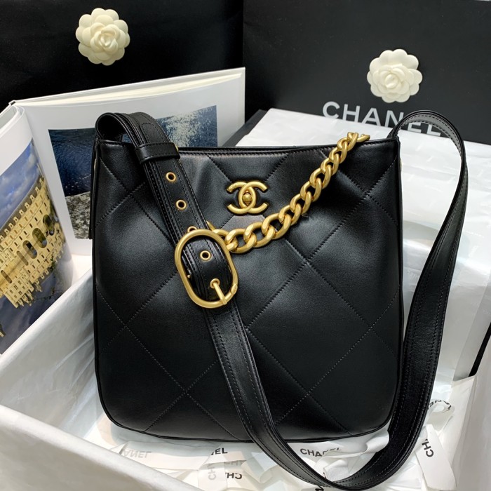  Handbag  Chanel  AS2844  size 29 28 7 cm