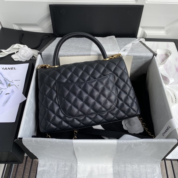  Handbag  Chanel  size 18-29-12 cm