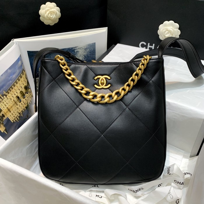  Handbag  Chanel  AS2844  size 29 28 7 cm