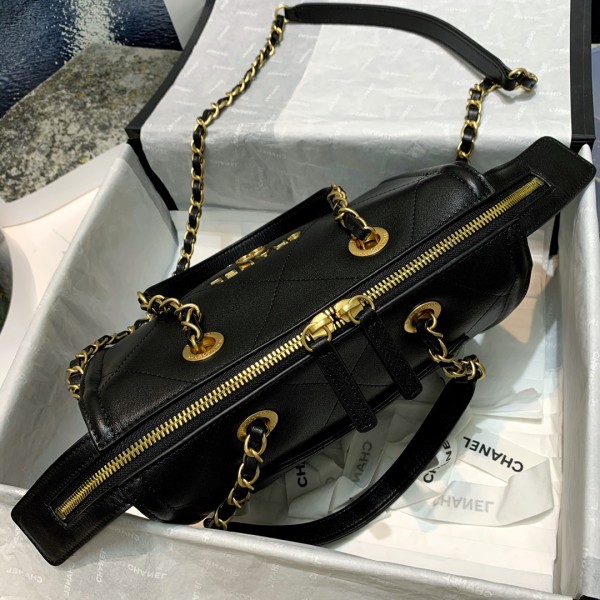  Handbag  Chanel AS2749 size  23 17 12 cm