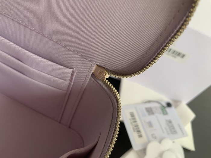 Handbag  Chanel  size 17.5cmx10cmx8 cm