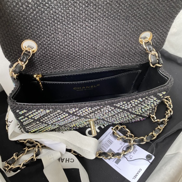  Handbag  Chanel size 20 cm