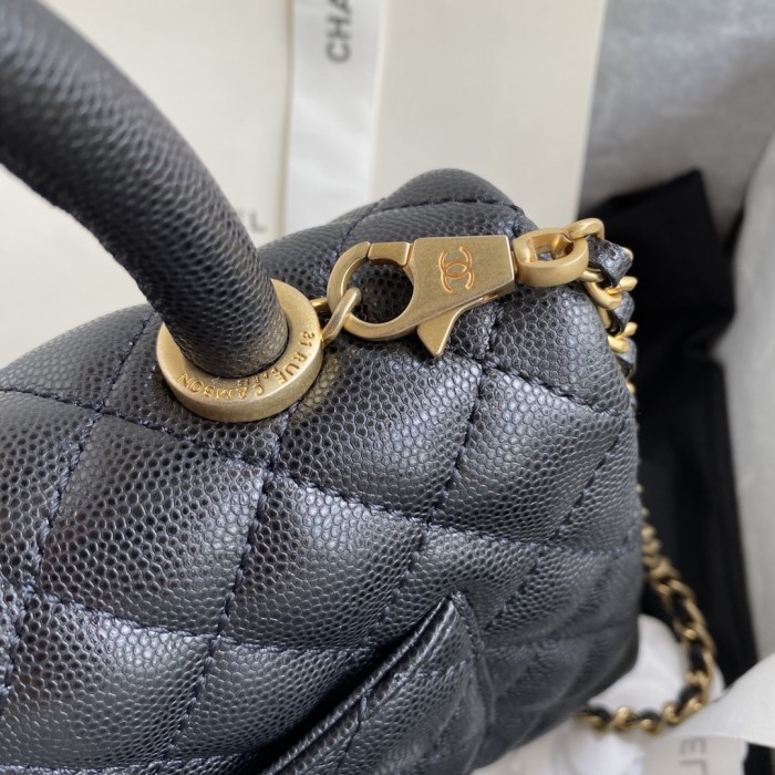 Handbag  Chanel  size  23 cm