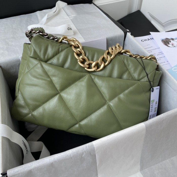  Handbag  Chanel size 30 cm