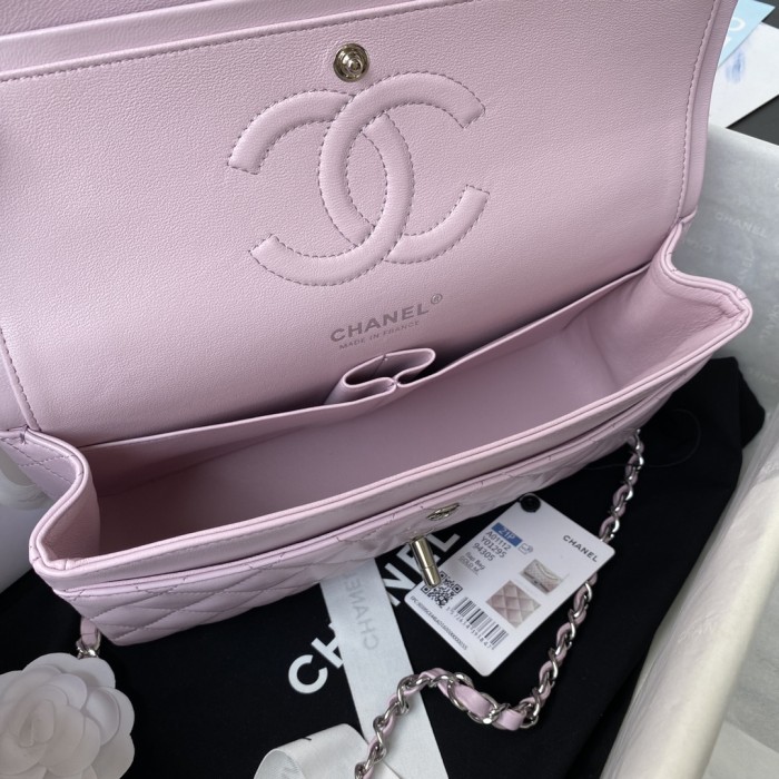  Handbag  Chanel  A01112  size 15.5x25.5x6.5 cm