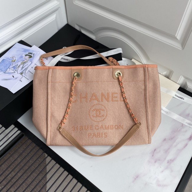  Handbag  Chanel size  38*30*21 cm