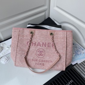 Handbag Chanel  size 38*30*21 cm