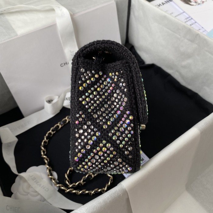  Handbag  Chanel size 20 cm