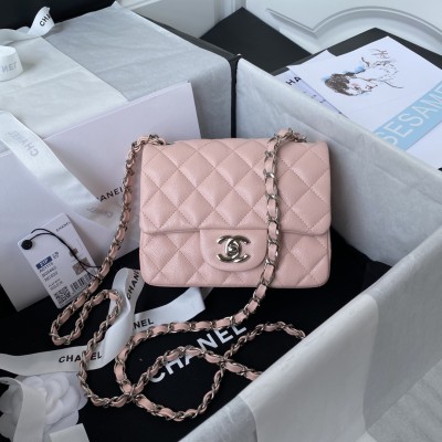 Handbag  Chanel  size 17 cm