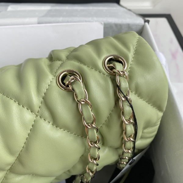  Handbag  Chanel  AS2234 size 20×29.5×12.5 cm