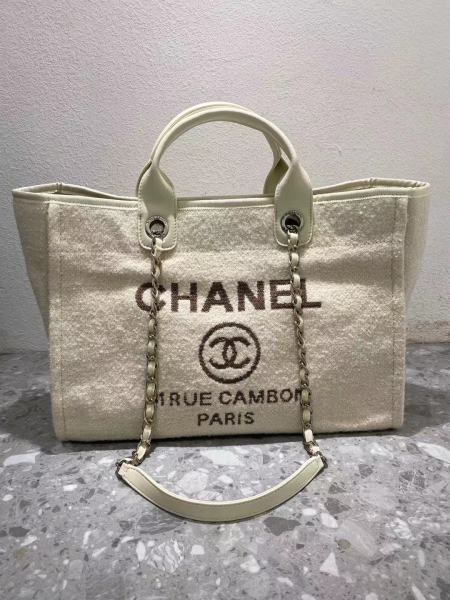  Handbag Chanel 𝐀𝐒𝟔𝟔𝟗𝟒𝟏 size  𝟑𝟗/𝟐𝟎/𝟐𝟗 𝐂𝐌