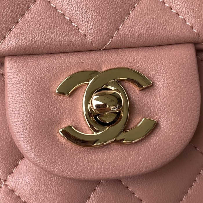  Handbag   Chanel AS2431 size 20x12x6 cm