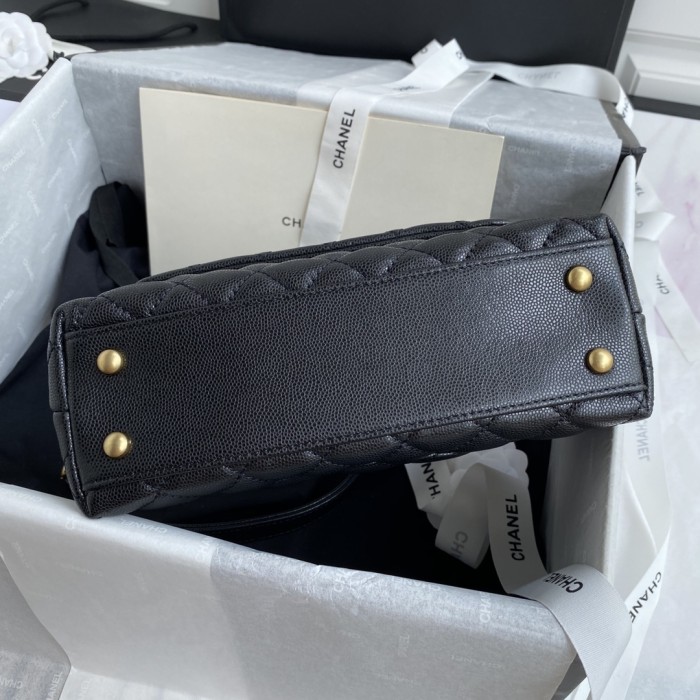  Handbag  Chanel  size  23 cm