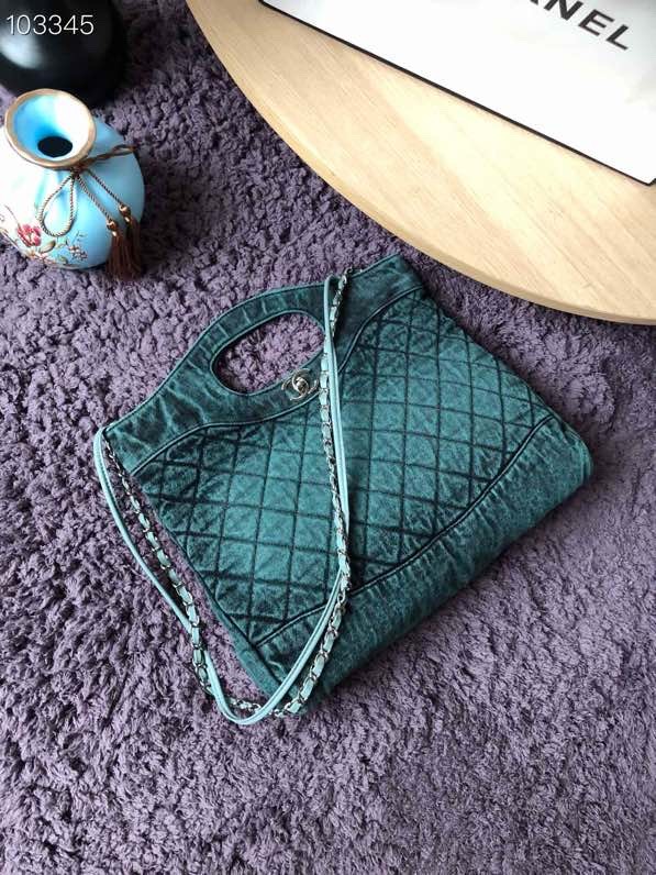  Handbag  Chanel S1407 size 34x37x7.5 cm