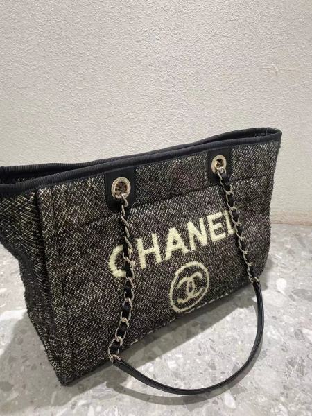  Handbag  Chanel  𝐀𝐒𝟔𝟔𝟗𝟒𝟏 size  𝟑4 cm