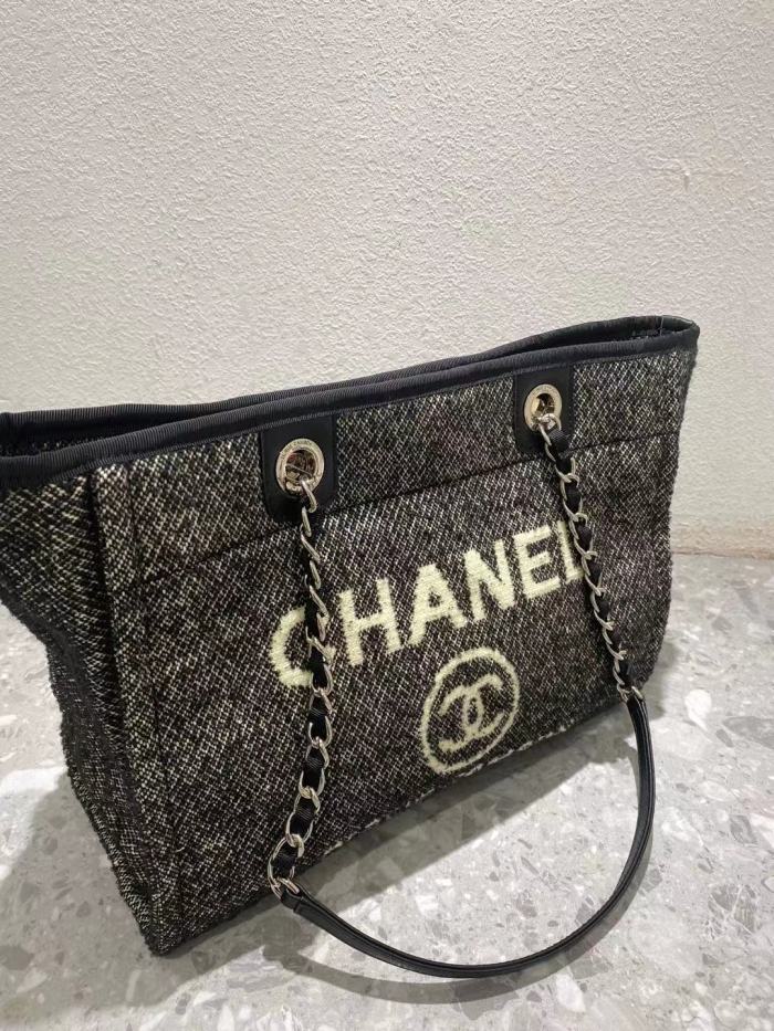  Handbag  Chanel  𝐀𝐒𝟔𝟔𝟗𝟒𝟏 size  𝟑4 cm