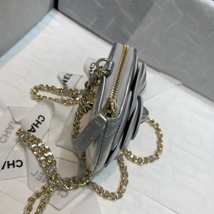  Handbag  Chanel 82121  size  11 11 2 cm