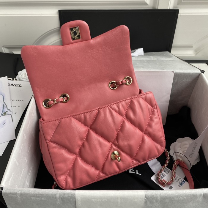 Handbag  Chanel AS2233  size  22 cm