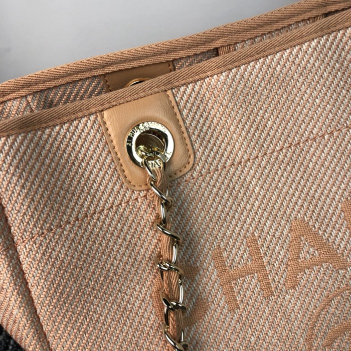  Handbag  Chanel A66939  size  34 cm