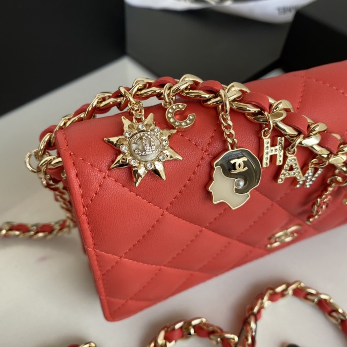  Handbag Chanel  AP1960 size 12.3×19.2×3.5 cm