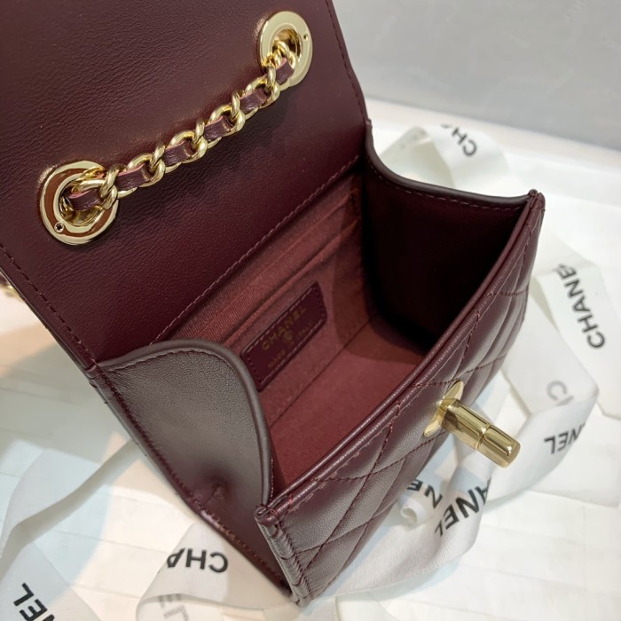  Handbag  Chanel 82769  size  11 11 5 cm