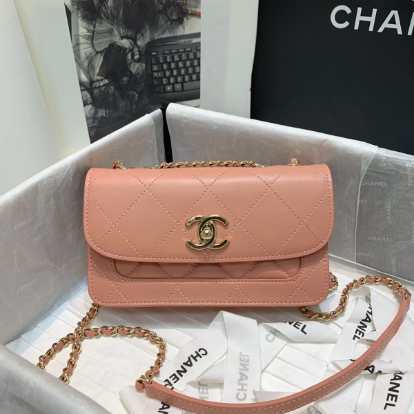  Handbag  Chanel 2742  size 19 10.5 4.5 cm