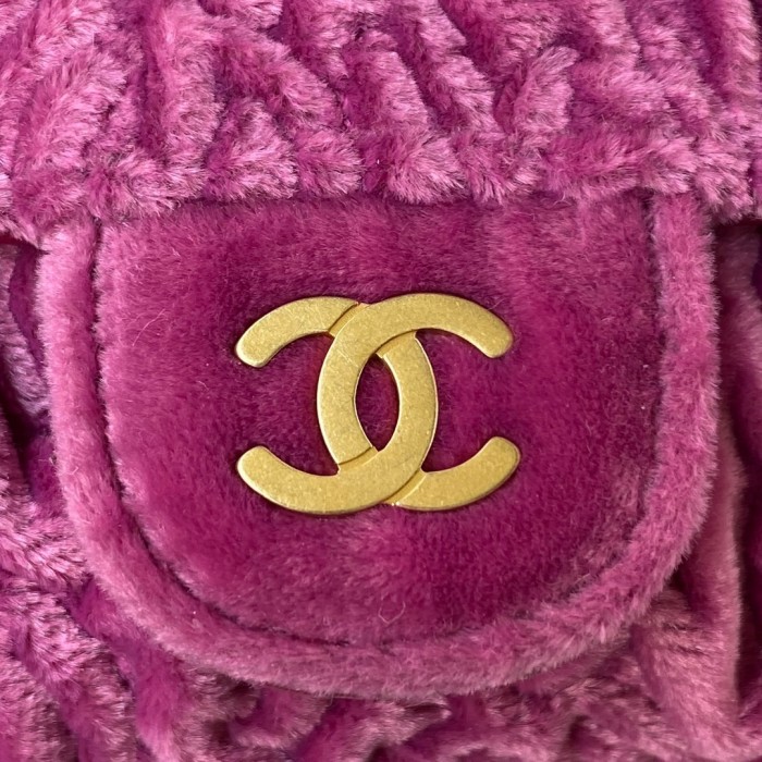 Handbag   Chanel AP2285 size 11x6.5x5 cm.