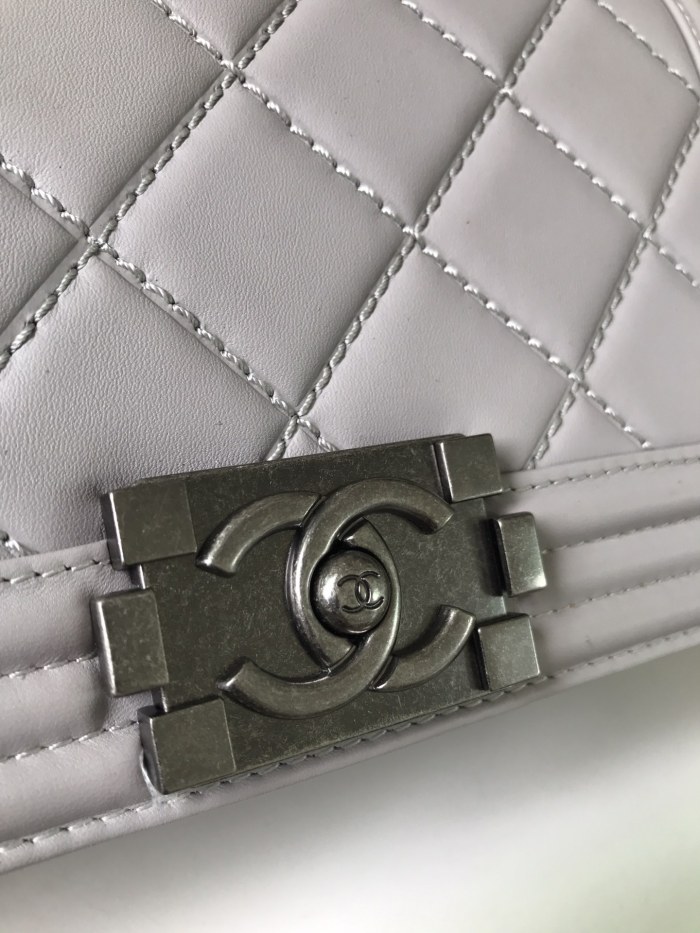  Handbag  Chanel  67086  size 14.5×25×8 cm  