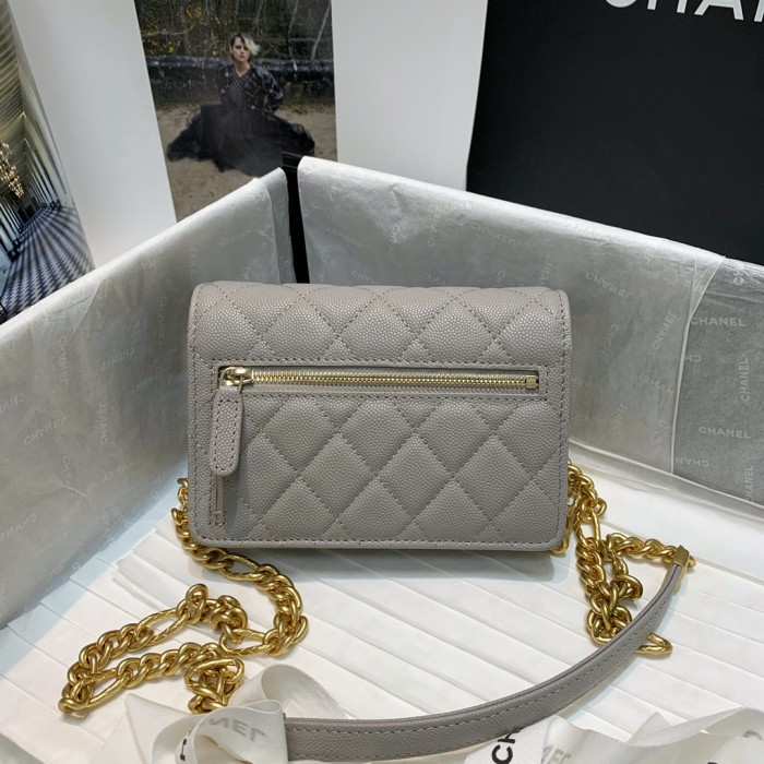  Handbag  Chanel 81155 size 15.5 10 4.5 cm