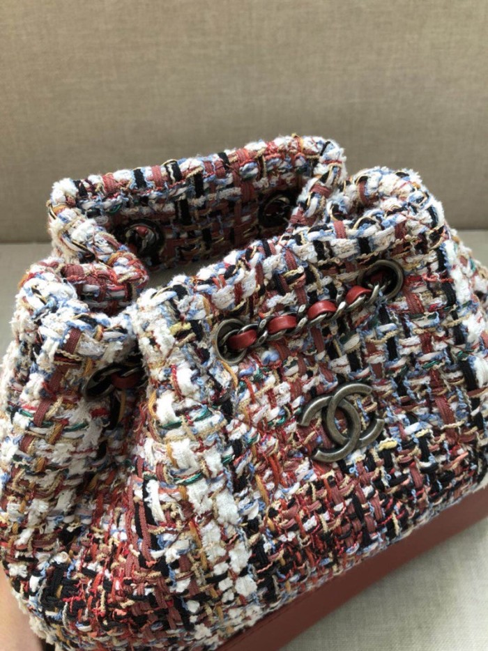 Handbag Chanel 94485  size 20×10×22 cm