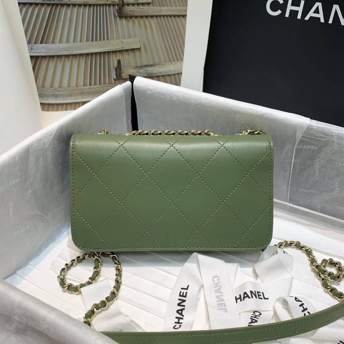  Handbag   Chanel 2742  size 19 10.5 4.5 cm
