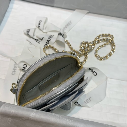  Handbag  Chanel 82121  size  11 11 2 cm