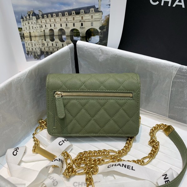  Handbag  Chanel 81155  size 15.5 10 4.5 cm