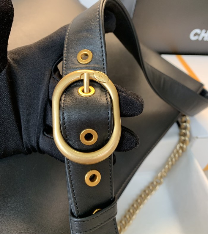  Handbag Chanel  size 23/24/12 Cm