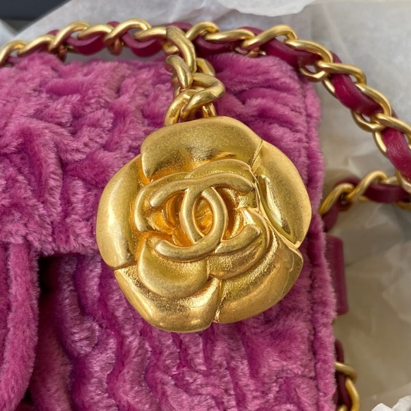 Handbag   Chanel AP2285 size 11x6.5x5 cm.