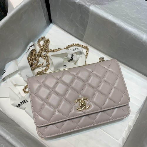  Handbag Chanel 88633 size  19 cm