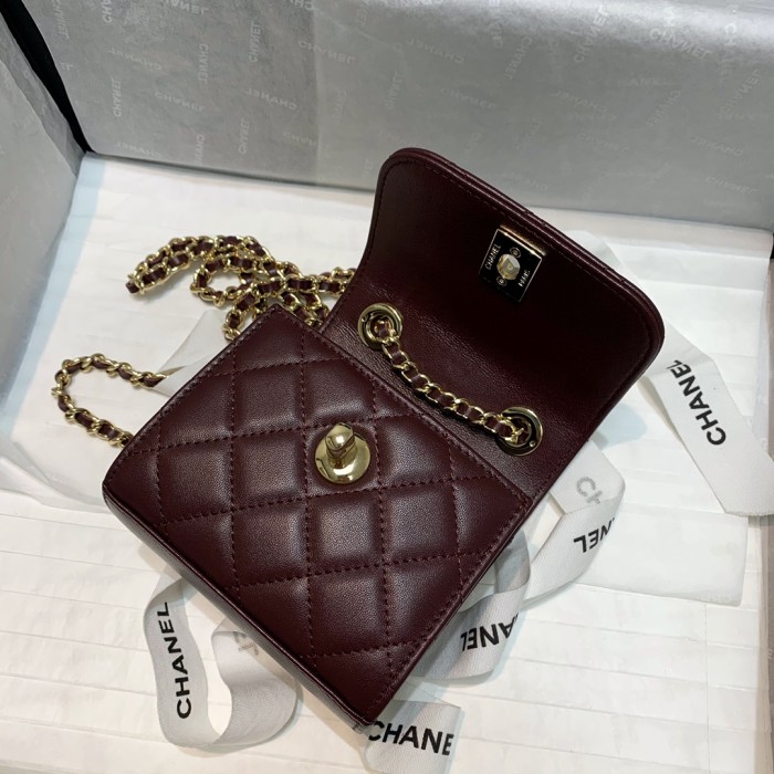  Handbag  Chanel 82769  size  11 11 5 cm